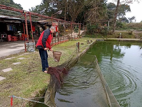 21新北汐止正八連釣魚池.jpg