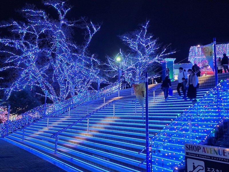 2023-11-22 東京賞楓旅Day4-2 夜訪讀賣樂園（