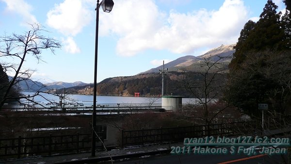 20110131204123fee.jpg