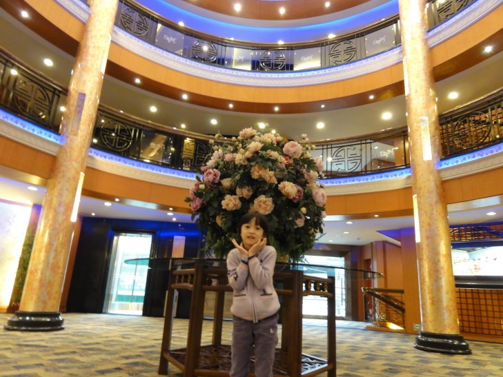 36-維多利亞凱珍號大廳-庭.JPG