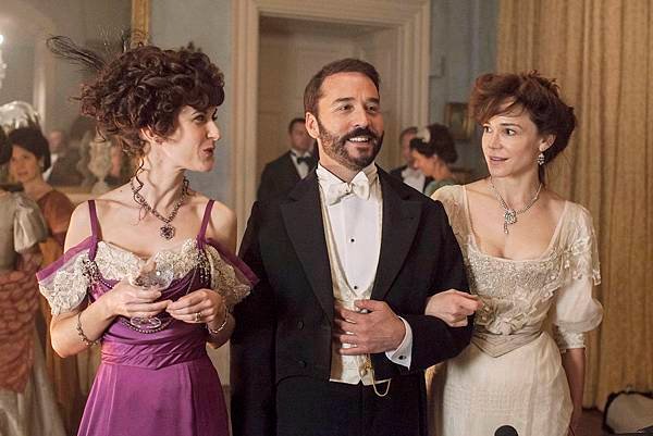 MR_SELFRIDGE_EP10_07