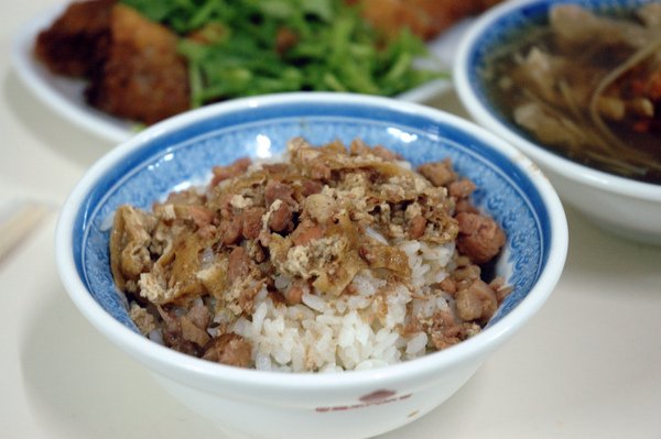 【宜蘭美食】羅東肉羹番 【宜蘭民宿】Sunday Home