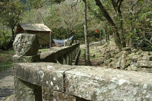 【宜蘭旅遊景店推薦】草嶺古道芒草季 【宜蘭民宿】Sunday Home