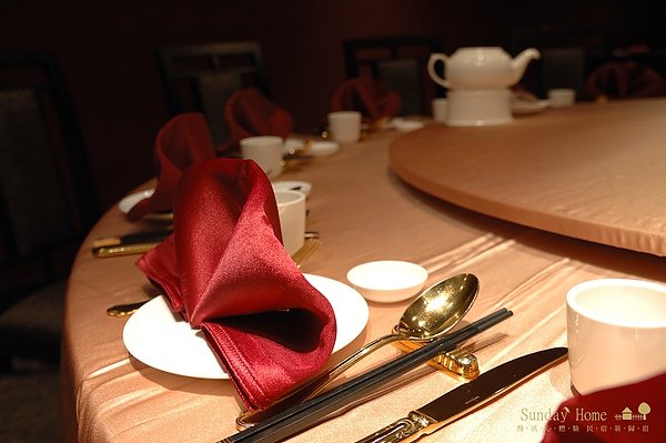 【宜蘭美食推薦】晶英酒店-紅樓餐廳 頂級烤鴨宴 【宜蘭民宿】Sunday Home