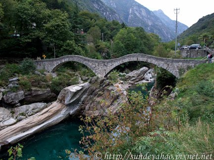 佛薩斯卡峽谷跳躍之橋