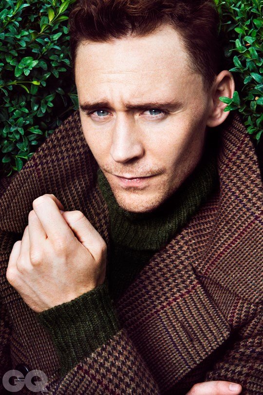 002-Tom-Hiddleston-GQ_16Dec13_b_540x810