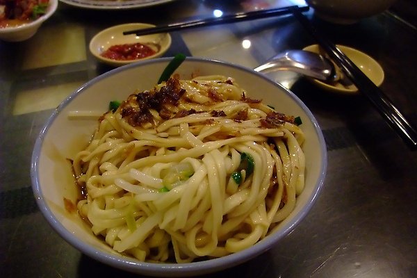 果然還是招牌的ㄤ咕麵好吃.JPG