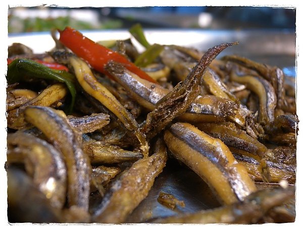 炒丁香魚.JPG