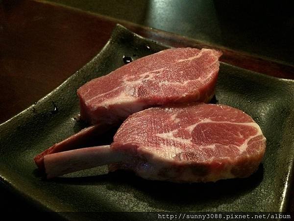 樂群三町炭火燒肉吃到飽