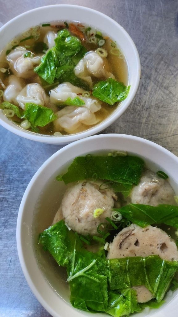 【大溪市場美食】市場旁達摩麵店，市場內小點美食