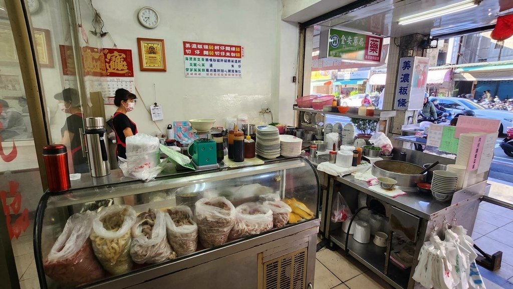 【桃園市場美食】阿德切仔攤，阿郎蚵仔麵線