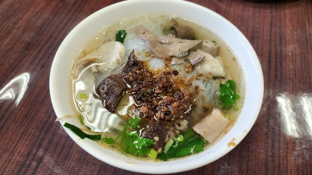 【桃園市場美食】阿德切仔攤，阿郎蚵仔麵線