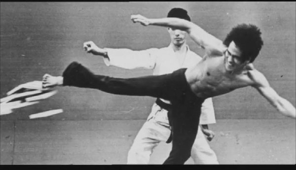 From Ip Man to Bruce Lee - Tracing the Legacy - Part 2 HD[18-19-44].JPG