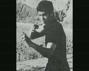 BRUCE LEE 李小龍 GUNG FU JKD[(000707)15-01-52].JPG