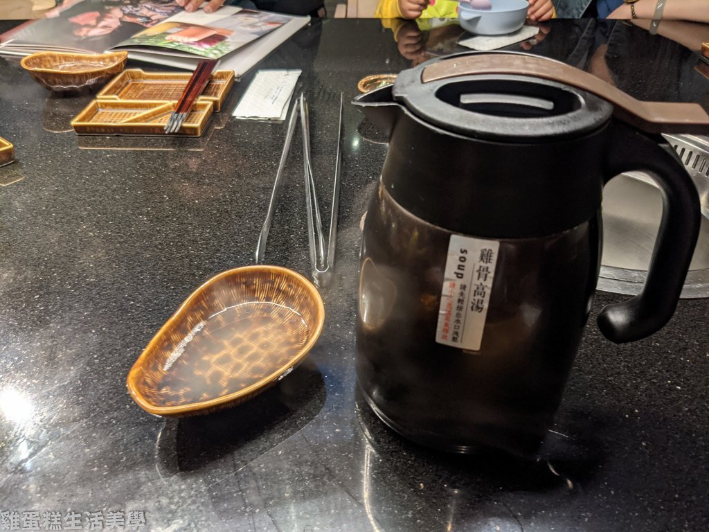 【高雄食記】碳佐麻里精品燒肉(高雄時代店) - 總類超多高品