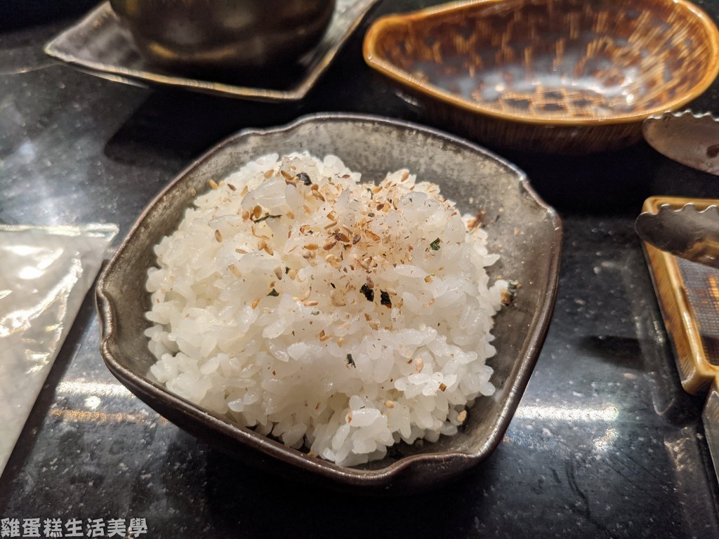 【高雄食記】碳佐麻里精品燒肉(高雄時代店) - 總類超多高品