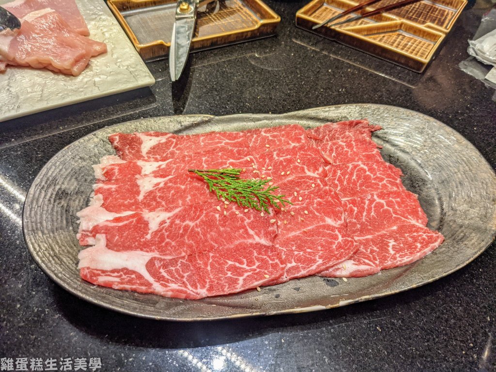 【高雄食記】碳佐麻里精品燒肉(高雄時代店) - 總類超多高品