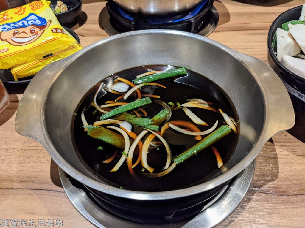 【新北食記】三峽上水樸石火鍋 - 日式庭園風，精緻食材