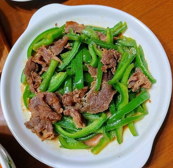 12青椒炒牛肉.jpg