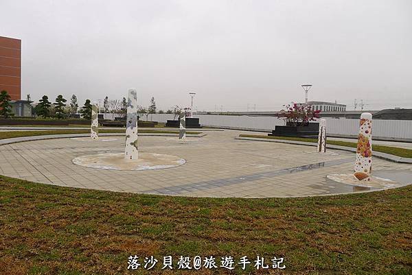 小黑狗 (2).JPG