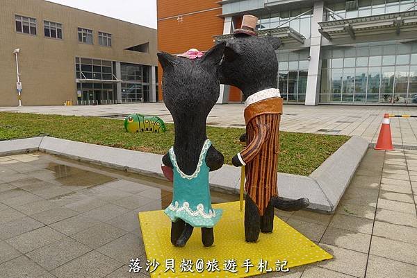 小黑狗 (9).JPG