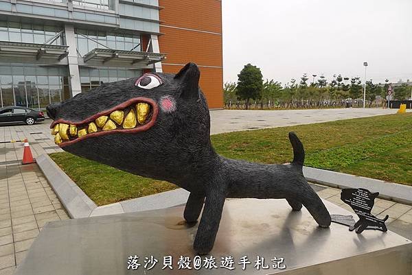 小黑狗 (14).JPG