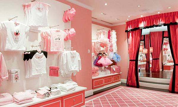 eloise-store-page-04.jpg