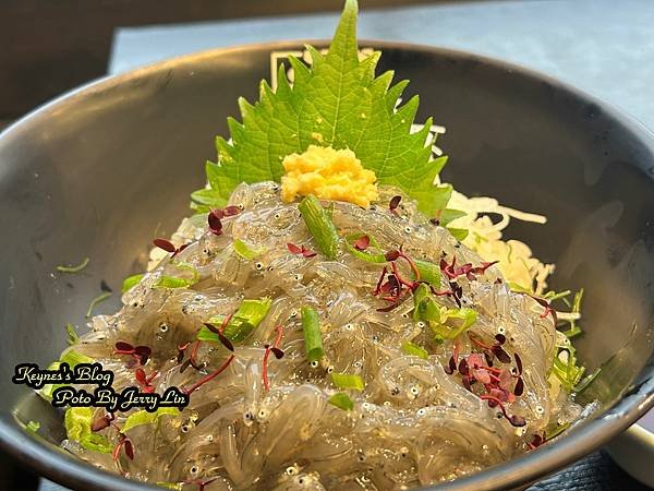 20240519【食記§神奈川】江之島山上 江之島亭~魩仔魚