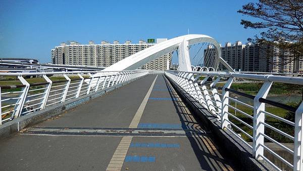 10-DSCN2948.JPG