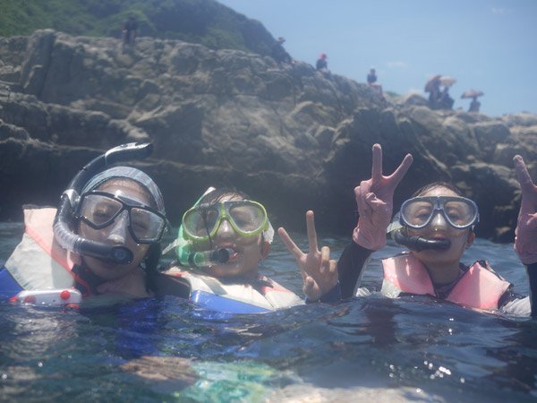 dragon_snorkeling_14