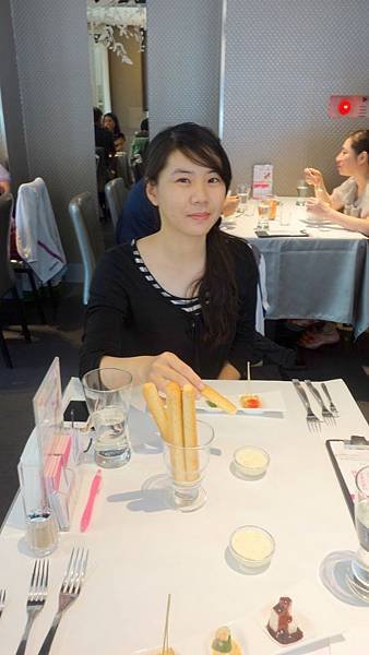 DSC07835 (576x1024).jpg