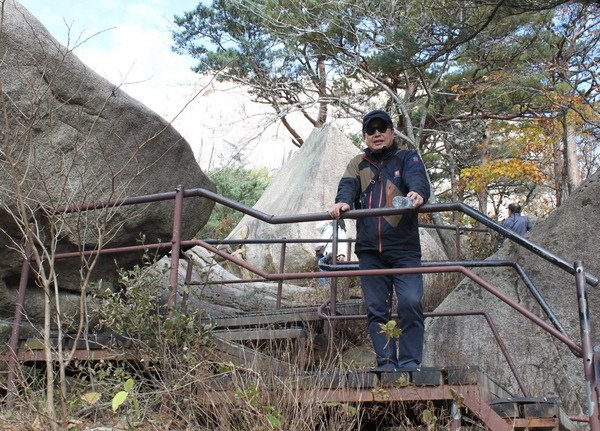 韓國釜山華僑高等部第十屆全球同學會(二)雪嶽山 新興寺