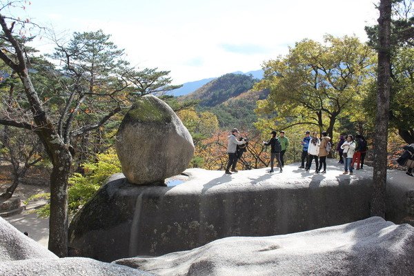韓國釜山華僑高等部第十屆全球同學會(二)雪嶽山 新興寺