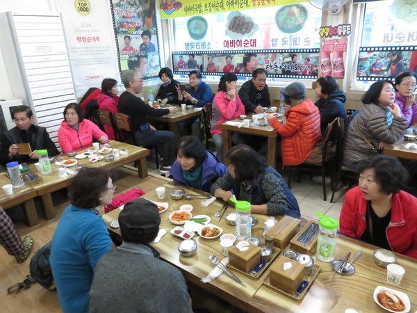 韓國釜山華僑高等部第十屆全球同學會(二)雪嶽山 新興寺