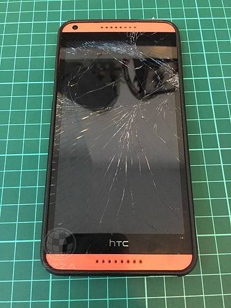 HTC Desire816 掉地上悲劇了