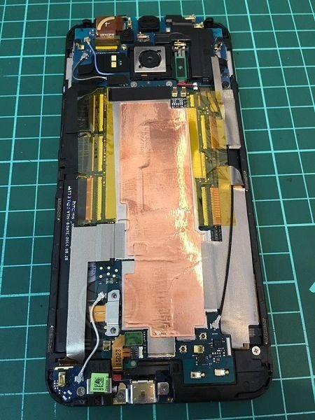 HTC M9+掉進馬桶