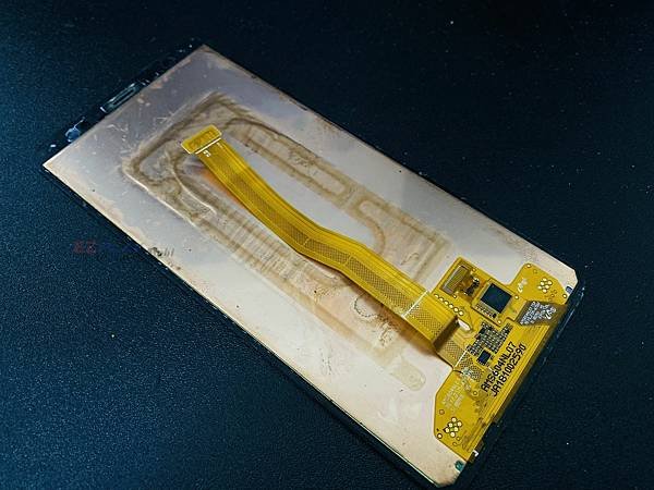 三星A750液晶損壞了.jpg