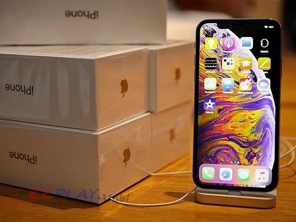 Apple-iPhone-XS-1024.jpg