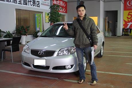 05 VIOS 銀.jpg