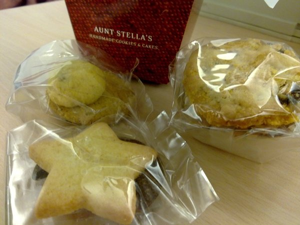 Aunt Stella&apos;s - 4