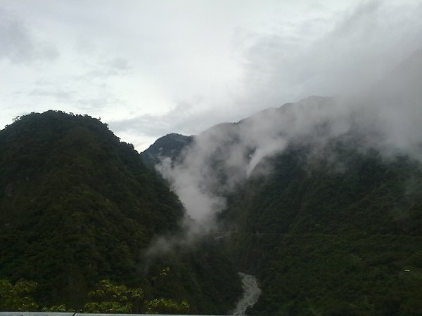 第二天~陰雨綿綿~有山嵐