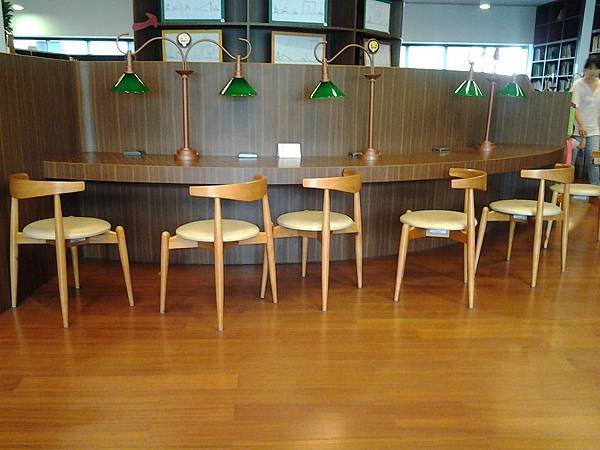 library-5.jpg