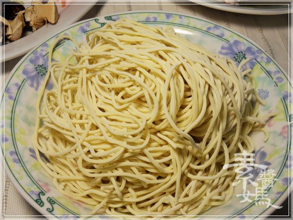 當季料理-花椰菜炒飯&amp;花椰菜湯麵04