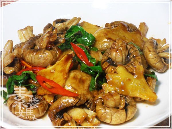 素食快炒料理-素炒螺肉(炒磨菇)12