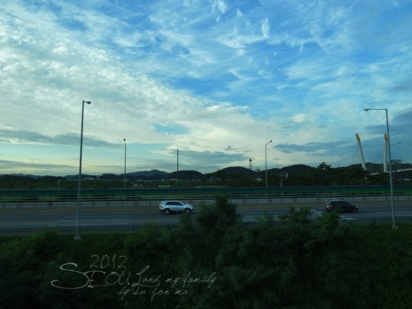 2012_8_23首爾素食-出發-龍山EMART19