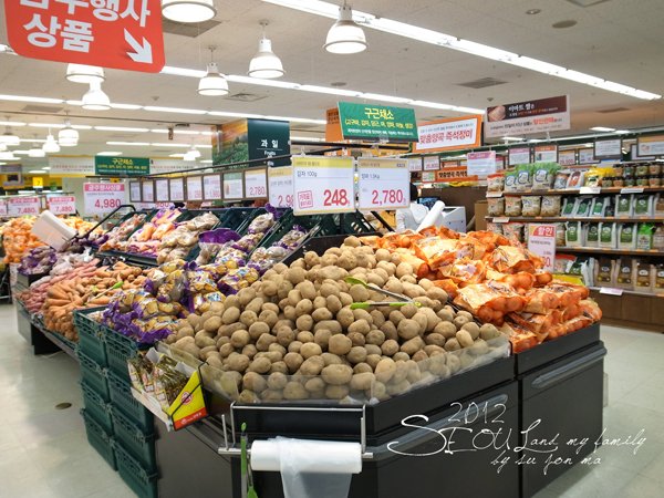 2012_8_23首爾素食-出發-龍山EMART30