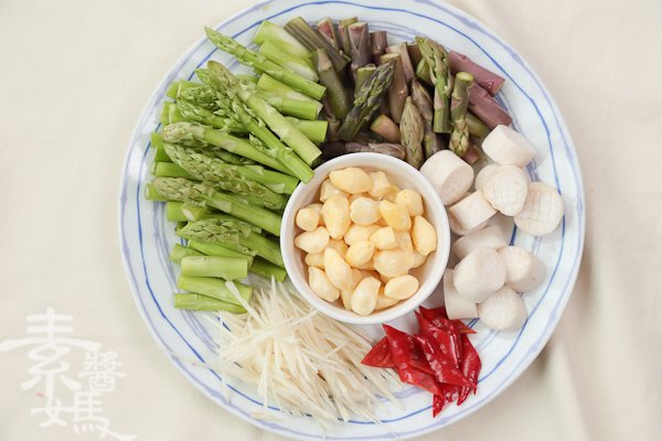 家常宴客菜-素干貝炒蘆筍-5
