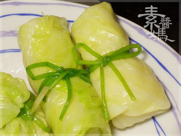 過年拜拜食譜-招財滿貫迎福袋(高麗菜捲)16.jpg