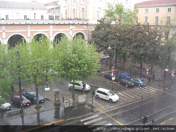 【2004-May】飯店看出去的 Torino 車站