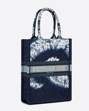 dior-book-tote刺繡迷你托特包-nt-88-000-02-1594270900.jpg